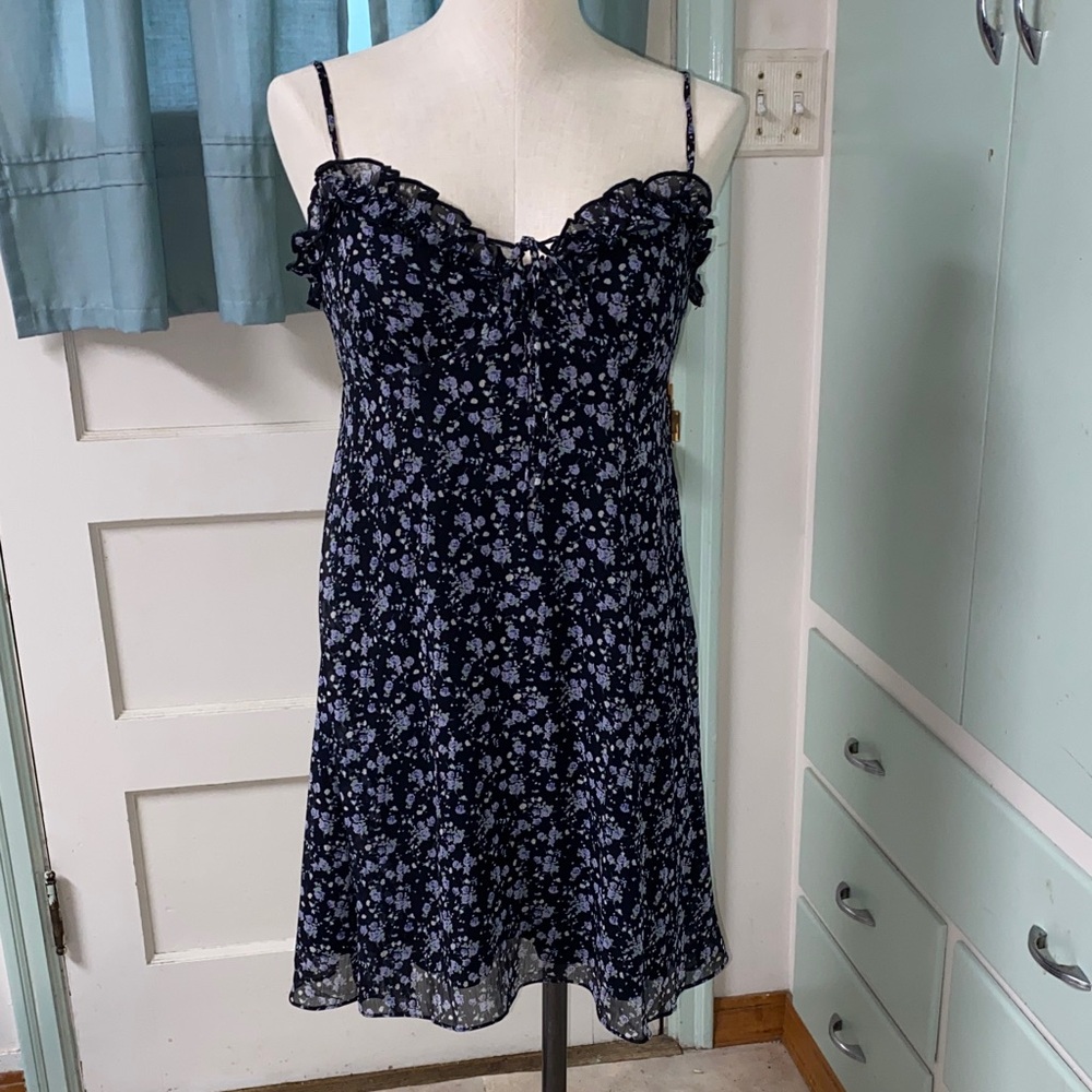 emory park sleeveless Black Dress with Lavender Floral Print size Large